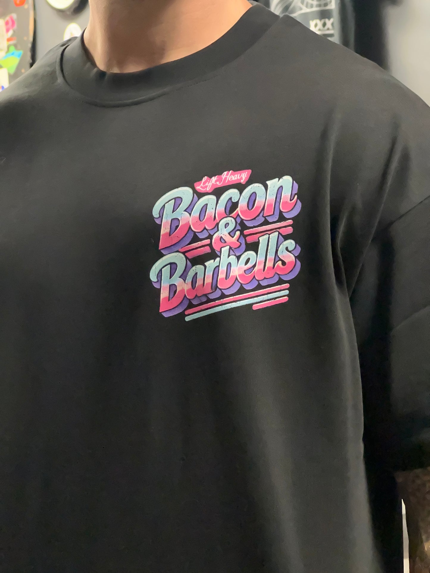 80'S POWER PUMP TEE (Black/Multi)